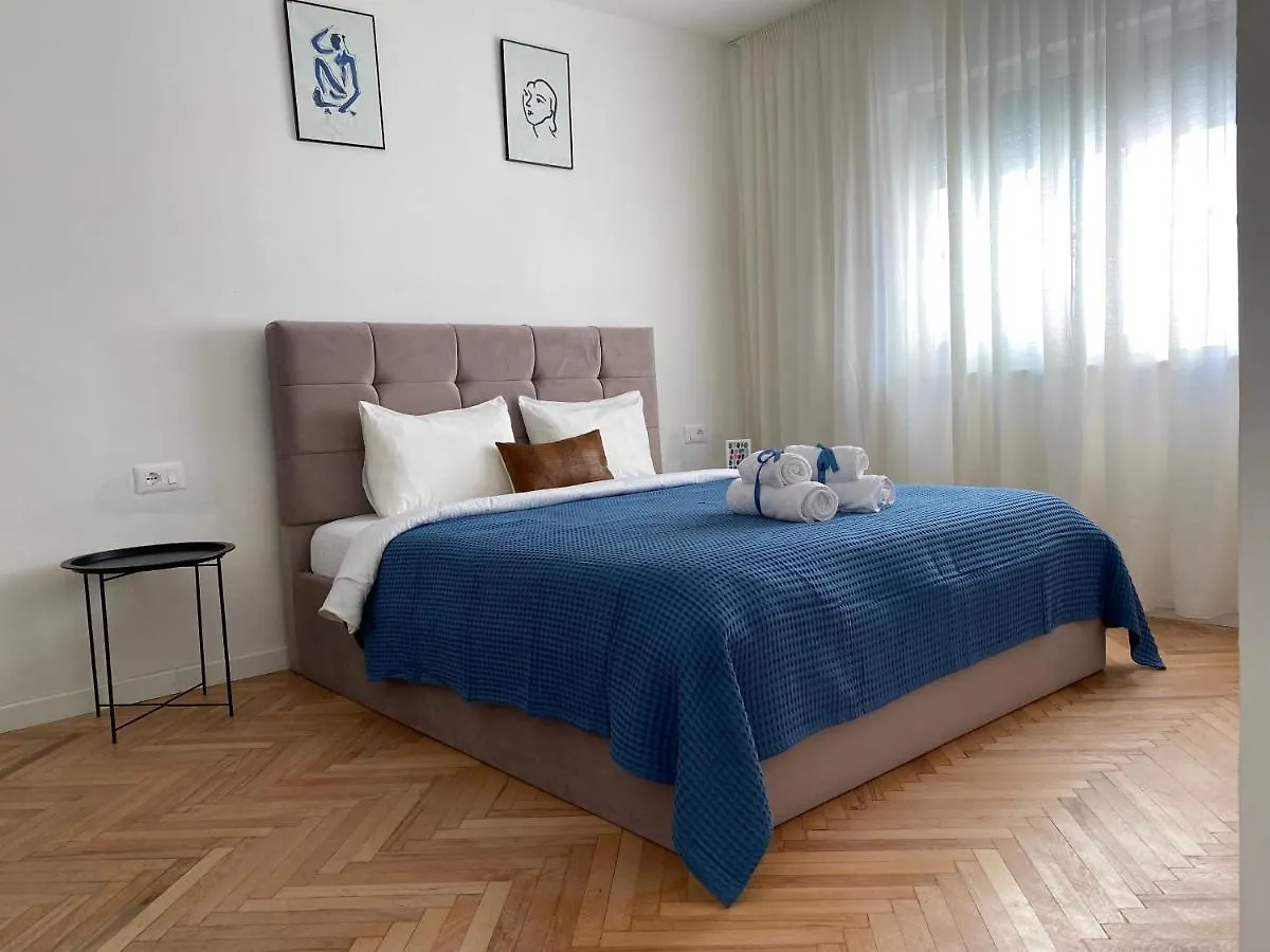 Myslym Shyri'S Apartments Tirana Aparthotel